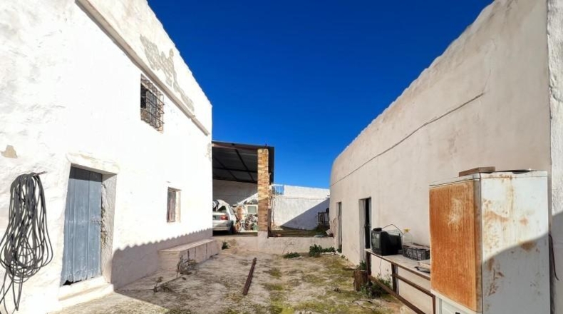 Málaga - Antequera - 71708m2