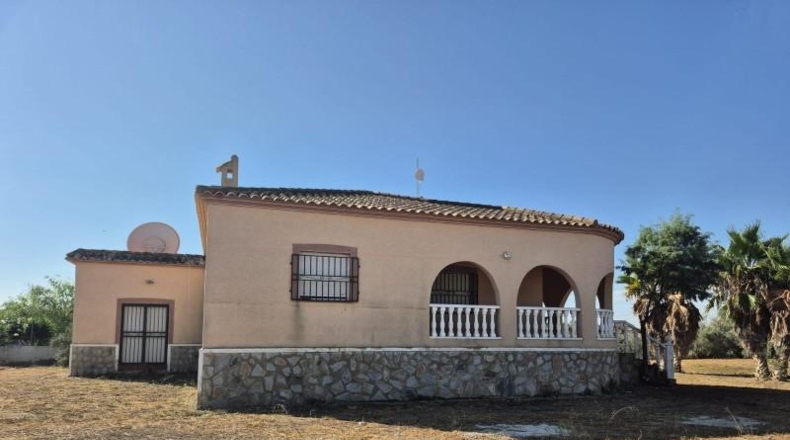 Alicante - Catral - 2600m2