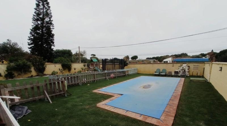 Cádiz - Chiclana de la Frontera - 3209m2