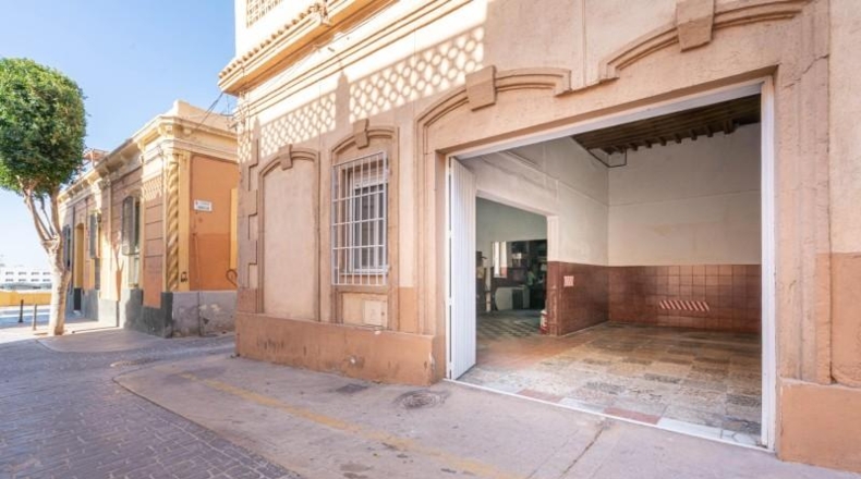 Альмерия - Almería - 401m2