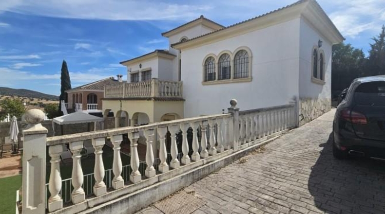 Córdoba - Córdoba - 688m2