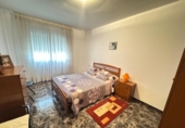 Chalet independiente con terreno en venta en la España, Ponferrada, ref: TR371770 foto