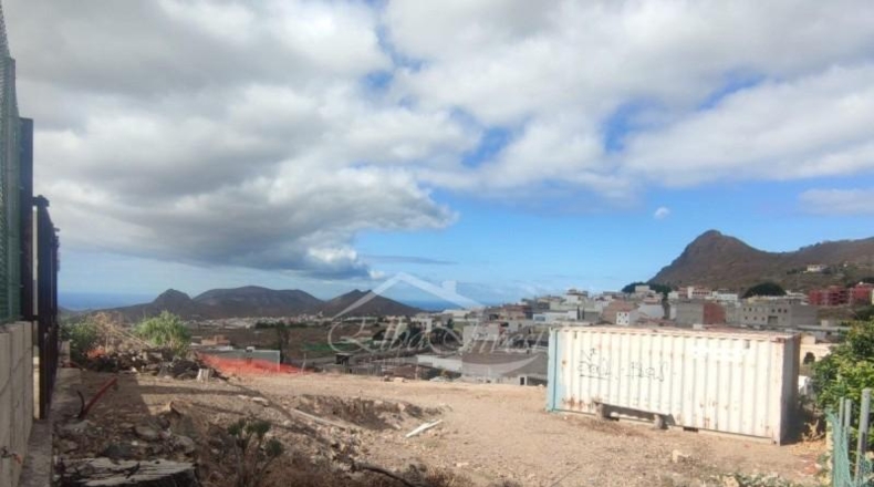 Santa Cruz de Tenerife - Arona - 2384m2