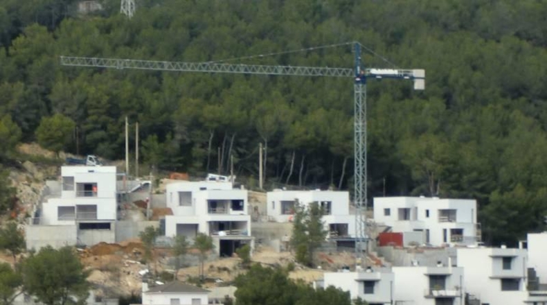 Barcelona - Оливелья - 13275m2