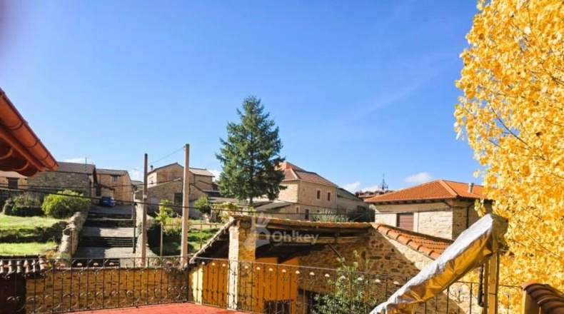 León - Lucillo - 779m2
