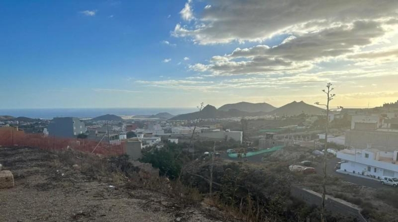 Santa Cruz de Tenerife - Arona - 2380m2