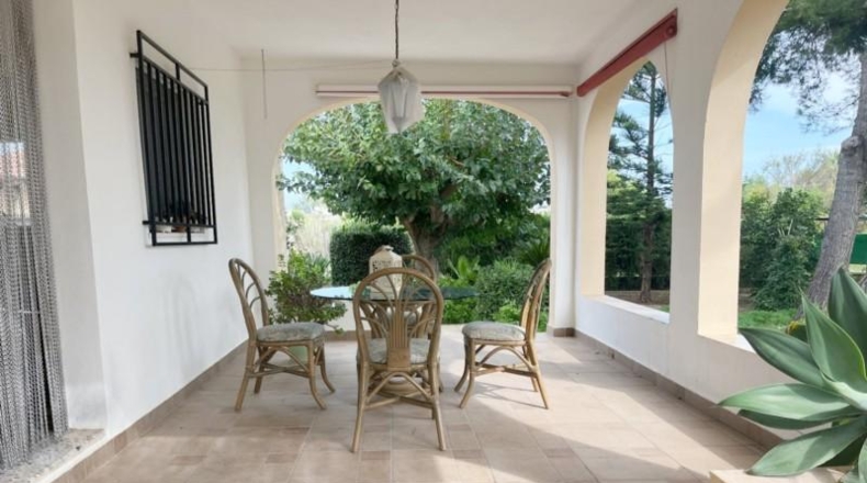 Valencia - Oliva - 890m2