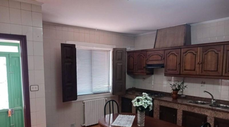 Pontevedra - А Роча - 909m2