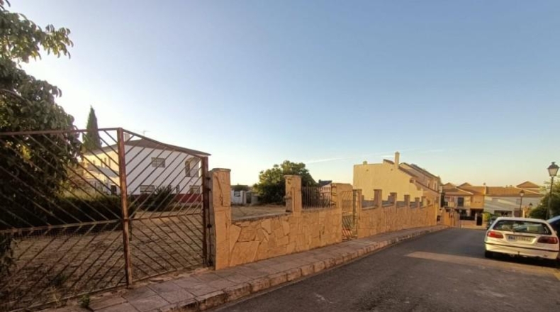 Málaga - Antequera - 800m2