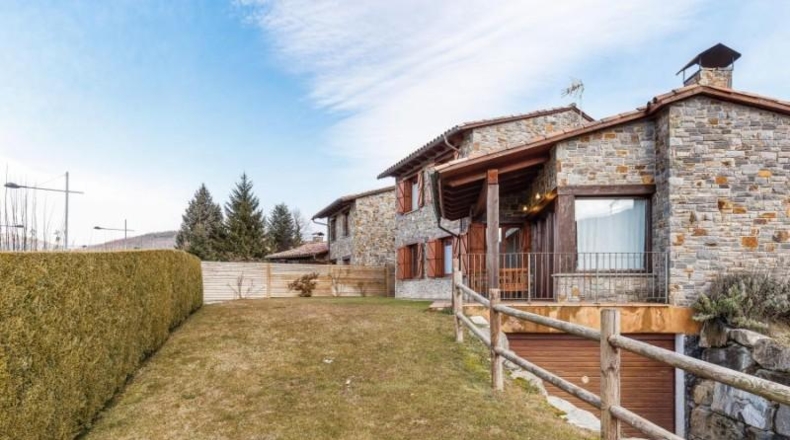 Gerona - Sant Pau de Segúries - 610m2