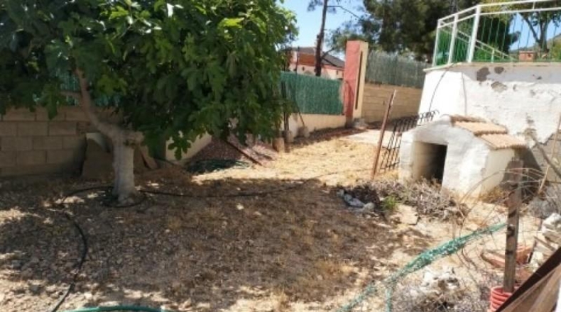 Alicante - Novelda - 1900m2