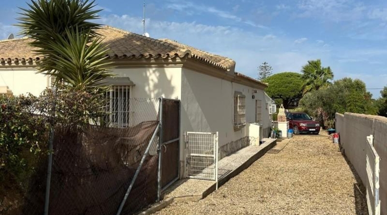 Cadiz - Chiclana de la Frontera - 2300m2