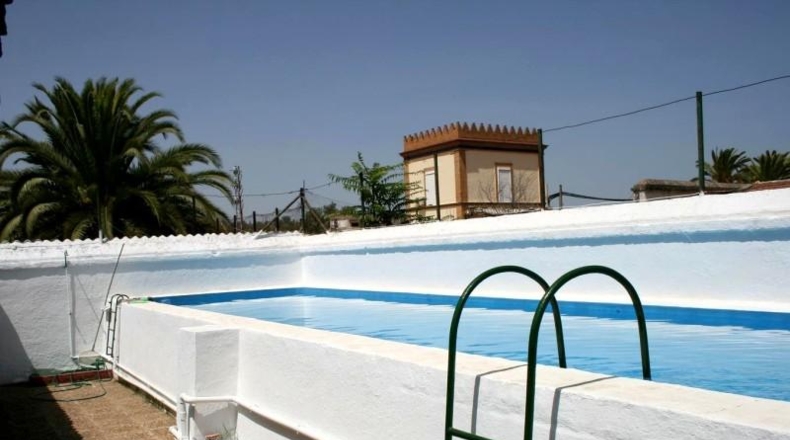Seville - Villanueva del Río y Minas - 1606m2