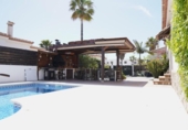 Chalet independiente con terreno en venta en la España, Deltebre, ref: TR242260 foto