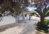 Chalet independiente con terreno en venta en la España, Palafolls, ref: TR228098 foto