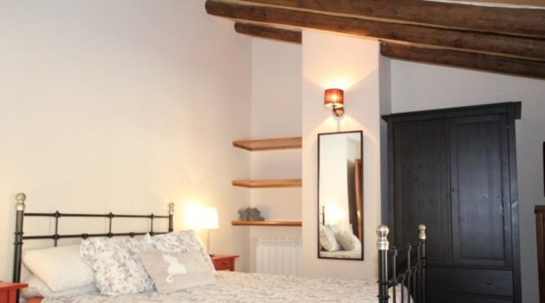 Zaragoza - Uncastillo - 618m2