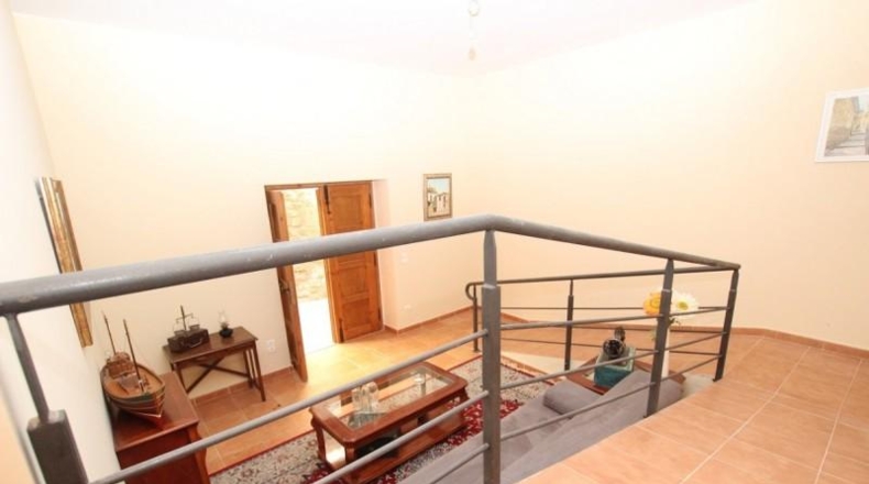 Zaragoza - Uncastillo - 618m2
