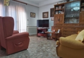 Дом с участком на продажу в городе Ibi Фото