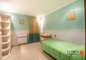 Casa de pueblo en venta en la España, Santa Bàrbara, ref: TR303580 foto