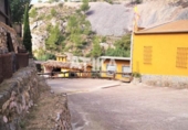 Xalet independent amb terreny en venda a la España, Ontinyent, ref.: TR236241 foto