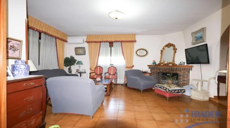 Comunidad de Madrid - Aldea del Fresno - 642m2