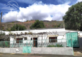Отдельно стоящий дом с участком на продажу в городе San Bartolomé de Tirajana Фото