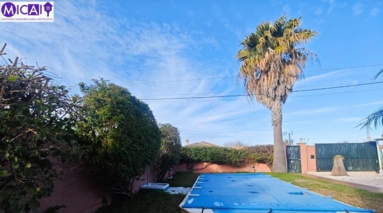 Кадис - Chiclana de la Frontera - 600m2