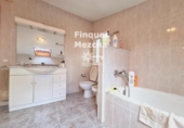 Chalet independiente con terreno en venta en la España, Calafell, ref: TR379838 foto