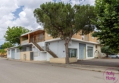 Chalet independiente con terreno en venta en la España, Sariñena, ref: TR311270 foto