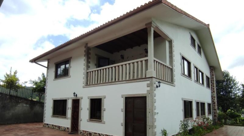 Pontevedra - Vila de Cruces - 9280m2