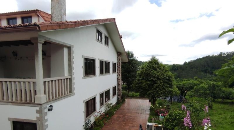 Pontevedra - Vila de Cruces - 9280m2
