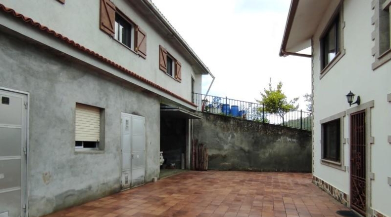 Pontevedra - Vila de Cruces - 9280m2