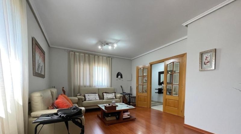 León - Camponaraya - 3840m2