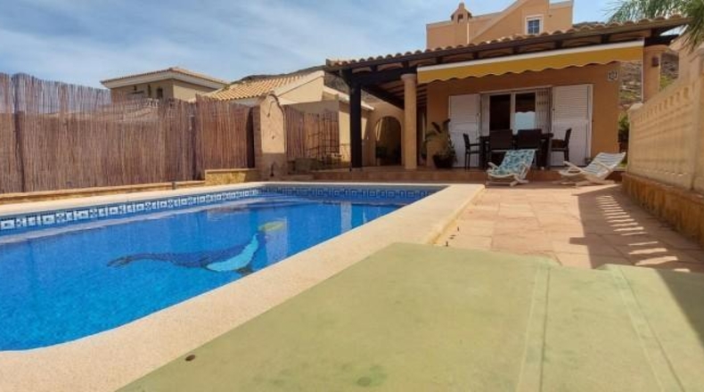 Almeria - San Juan de los Terreros - 329m2