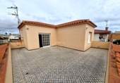 Xalet independent amb terreny en venda a la España, Vinaròs, ref.: TR157752 foto