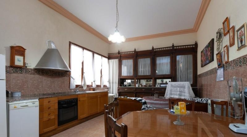 Alicante - Novelda - 494m2