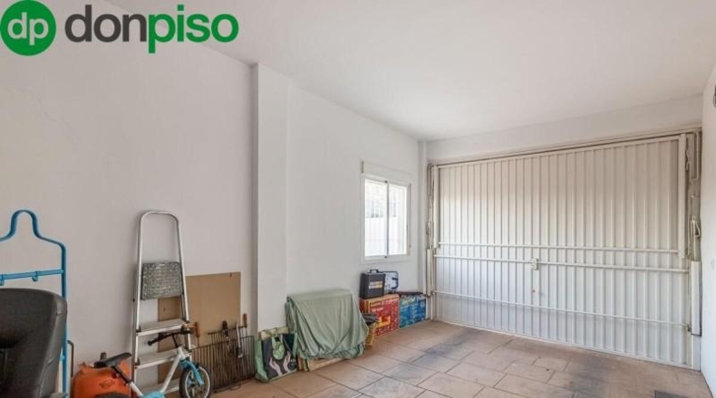 Granada - Atarfe - 403m2