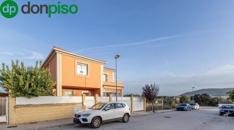 Granada - Atarfe - 403m2