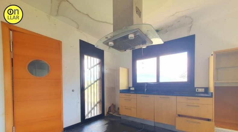Barcelona - Сант Пере де Виламайор - 1058m2
