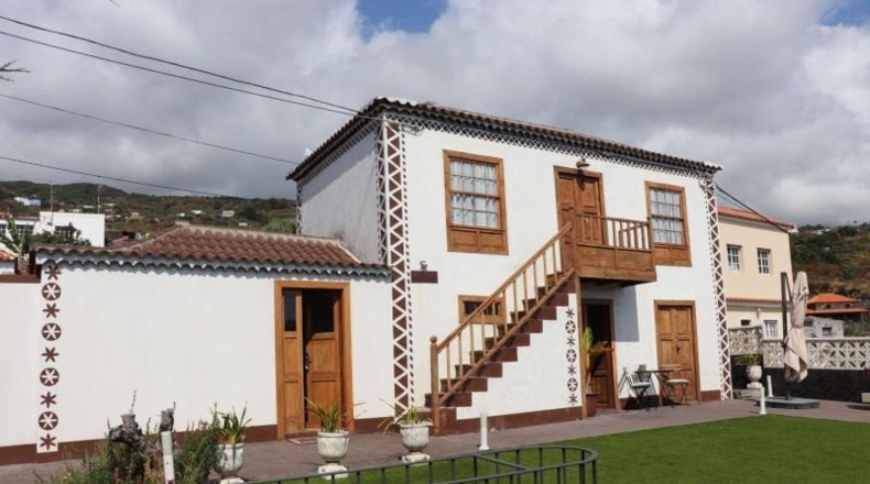 Santa Cruz de Tenerife - Monte de Pueblo - 329m2