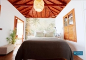Casa de camp amb terreny en venda a la España, Mazo, ref.: TR278335 foto