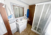 Xalet independent amb terreny en venda a la España, Lucena, ref.: TR377506 foto