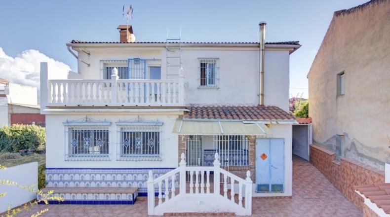 Гранада - Ogíjares - 672m2