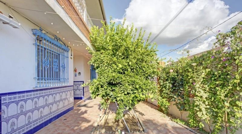 Гранада - Ogíjares - 672m2