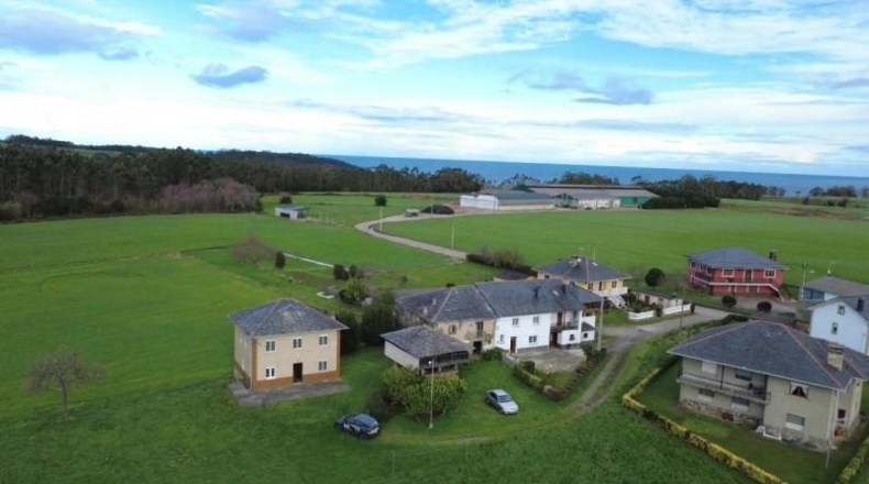 Asturias - Luarca - 22000m2