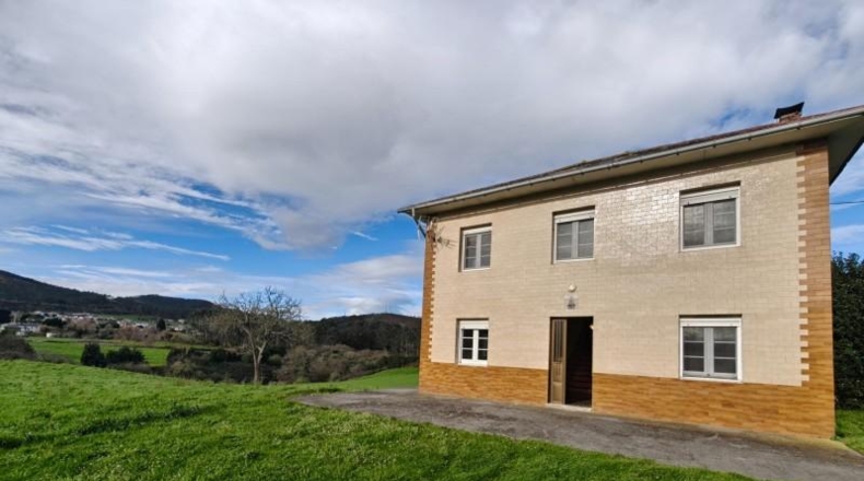 Asturias - Luarca - 22000m2