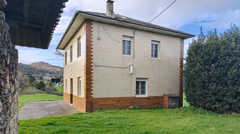 Asturias - Luarca - 22000m2