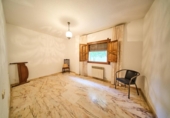 Chalet independiente con terreno en venta en la España, La Zubia, ref: TR348612 foto