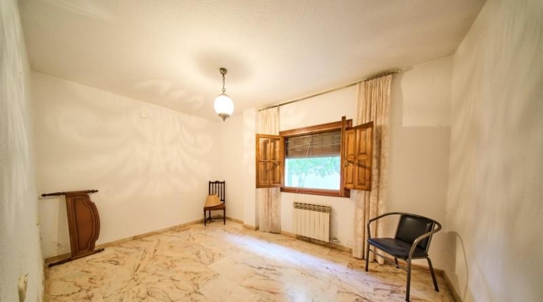 Granada - La Zubia - 585m2