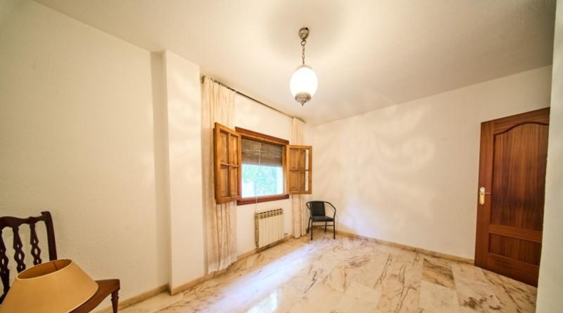 Granada - La Zubia - 585m2